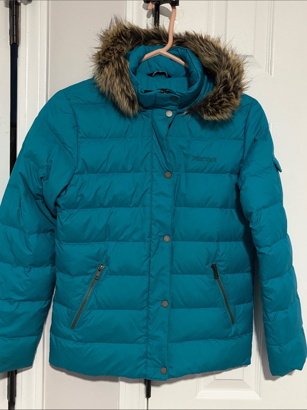 Marmot Hailey Girls large down fill Teal Hooded Puffer Jacket with Faux Fur Trim